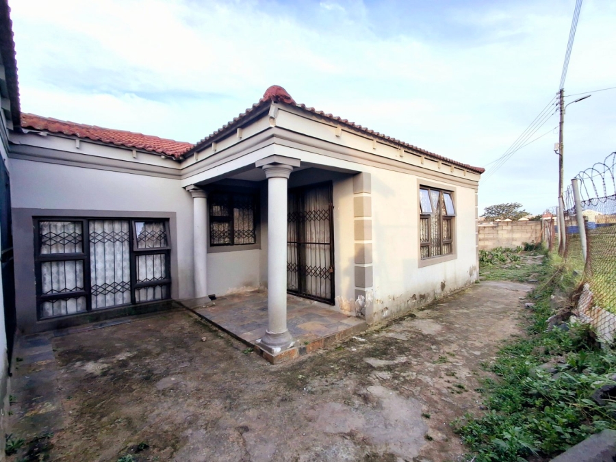 3 Bedroom Property for Sale in Mdantsane Nu 6 Eastern Cape